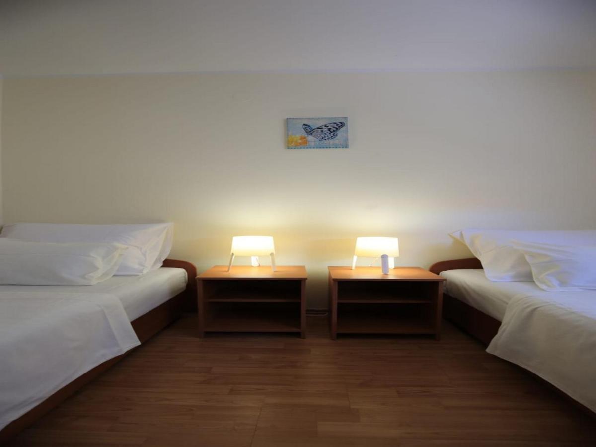 Apartment Barbara Vir Bagian luar foto